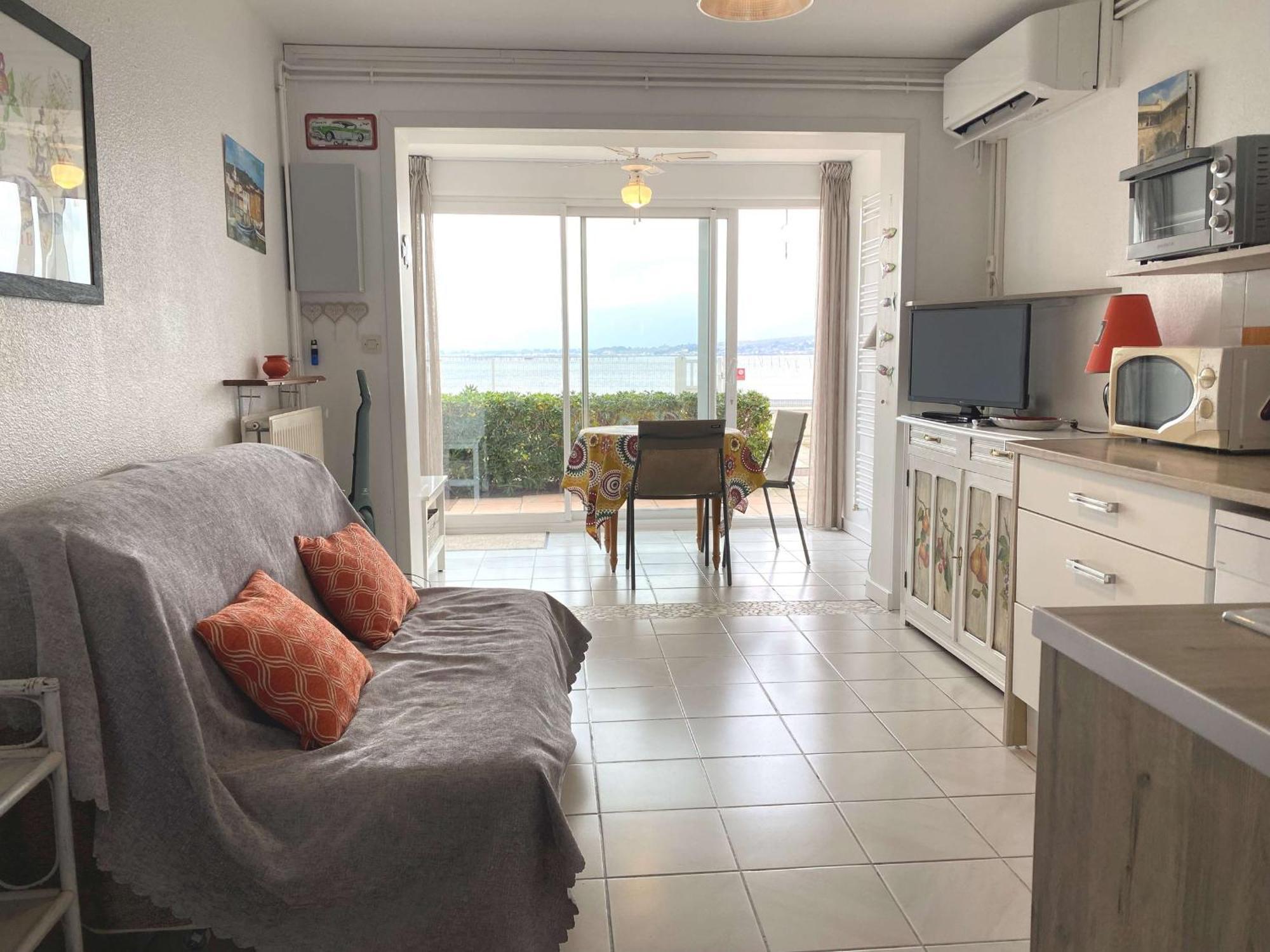 T1 Avec Climatisation, Wifi, Parking A - Fr-1-553-218 Apartment